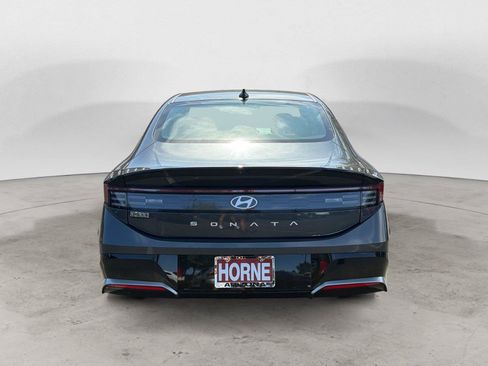 Used 2024 Hyundai Sonata SEL FWD image 4