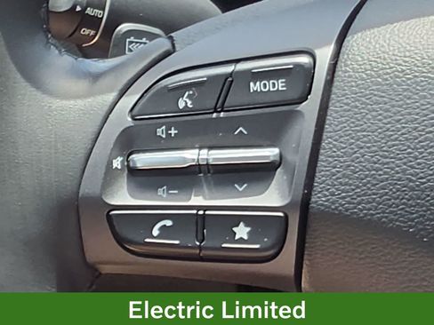 Used 2023 Hyundai Kona Limited FWD image 27