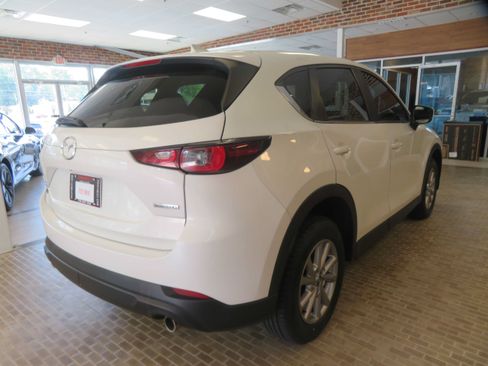 Used 2023 MAZDA CX-5 AWD 2.5 S image 4