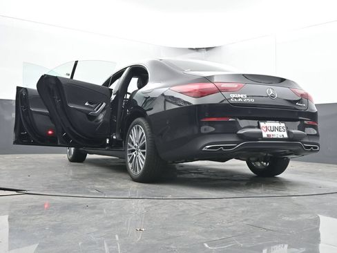 Used 2025 Mercedes-Benz CLA 250 4MATIC image 71