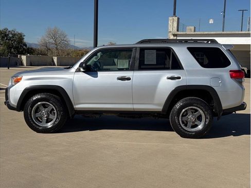 Used 2010 Toyota 4Runner Trail image 4