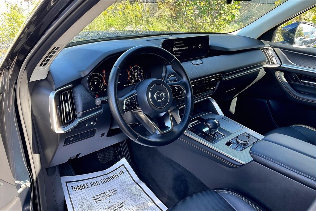 Used 2024 MAZDA CX-90 Plug-In Hybrid w/ Preferred AWD/4WD image 14