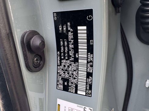 Certified 2023 Toyota 4Runner TRD Off-Road Premium w/ Moonroof Package image 20