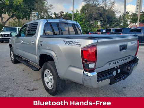Used 2022 Toyota Tacoma SR5 RWD image 6