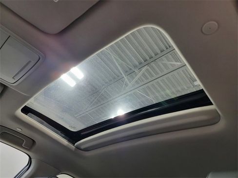 Certified 2023 Honda CR-V EX-L image 32