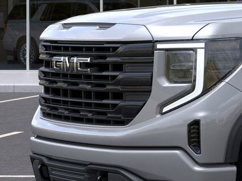 New 2026 GMC Sierra 1500 Elevation image 13