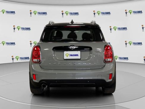 Used 2017 MINI Cooper Countryman image 4