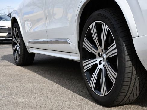 Used 2020 Volvo XC90 T6 Inscription w/ Protection Package Premier image 9