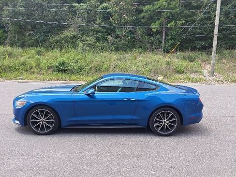 Used 2017 Ford Mustang Coupe w/ Wheel & Stripe Package RWD image 5