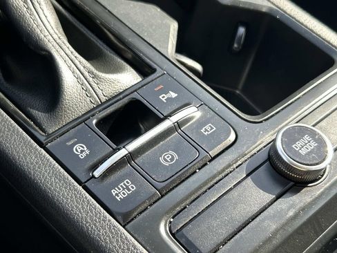 Used 2025 Kia K5 LXS image 30