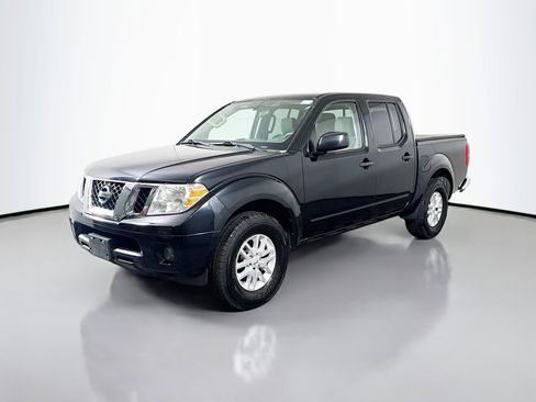 Used 2019 Nissan Frontier SV image 4