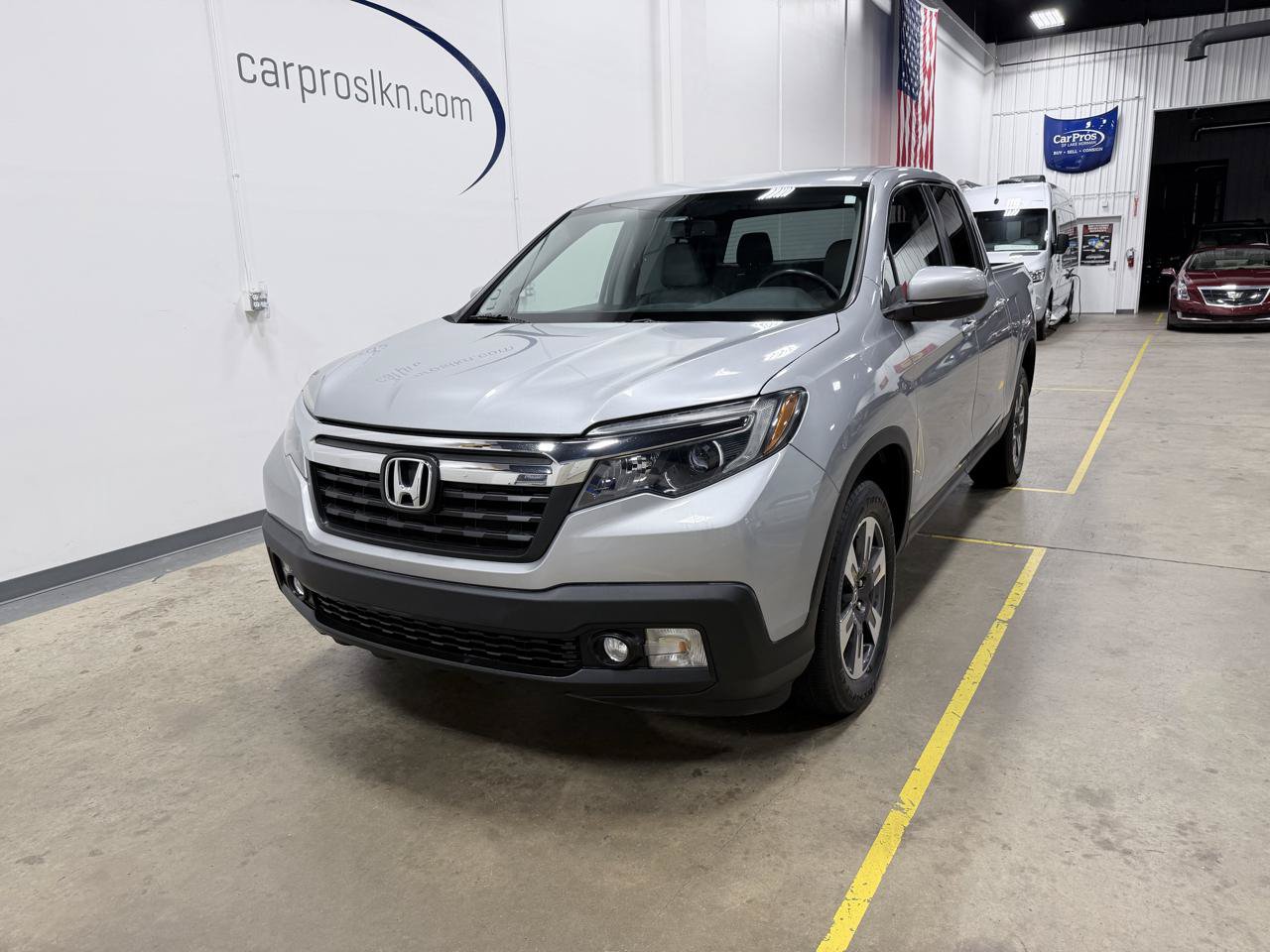 Used 2017 Honda Ridgeline RTL-T image 3