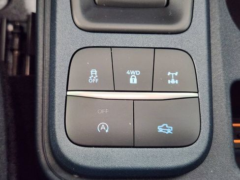 Used 2025 Ford Maverick Tremor AWD/4WD image 25