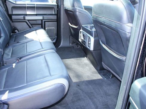 Used 2018 Ford F150 Raptor w/ Equipment Group 802A Luxury image 32