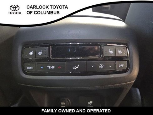 Used 2024 Hyundai Palisade Calligraphy FWD image 19