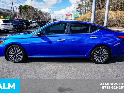 Used 2025 Nissan Altima 2.5 SV image 7