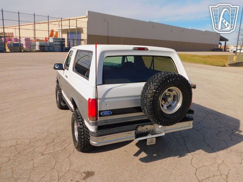 Used 1995 Ford Bronco XLT AWD/4WD image 36