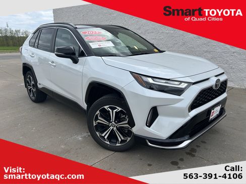 Certified 2025 Toyota RAV4 XSE w/ Weather Package AWD/4WD image 1