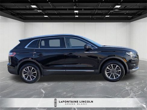 Certified 2023 Lincoln Nautilus AWD image 6