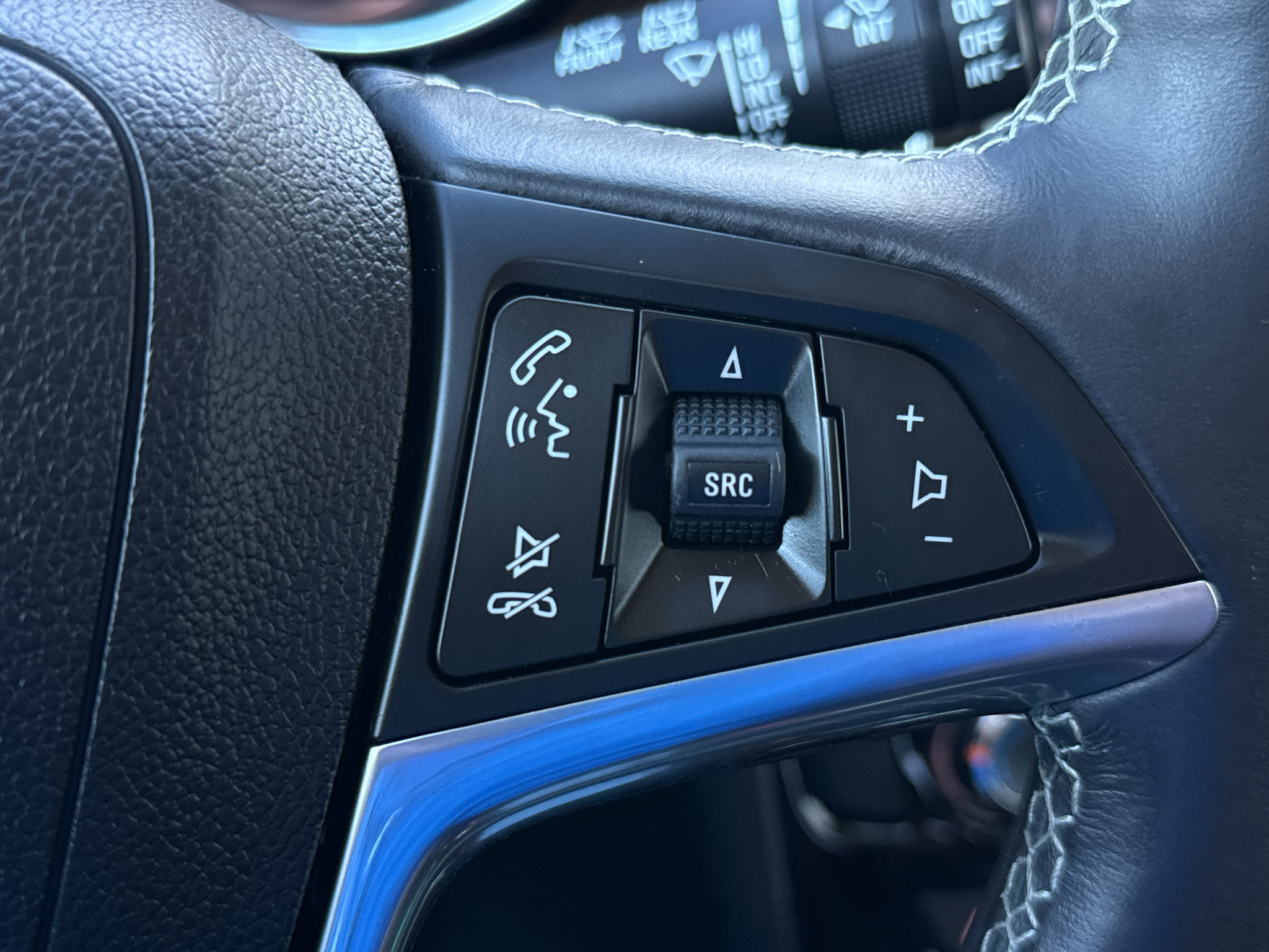 Used 2017 Buick Encore Preferred FWD image 16
