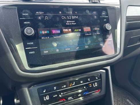 Used 2023 Volkswagen Tiguan SEL R-Line image 21