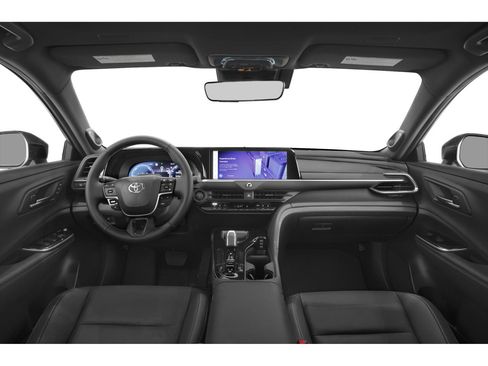 New 2026 Toyota Crown Platinum image 5