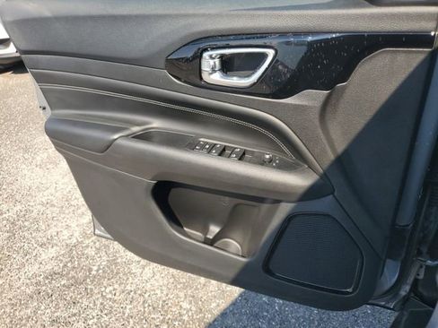 Used 2022 Jeep Compass Altitude image 21