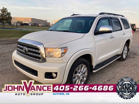 Used 2016 Toyota Sequoia Platinum image 1