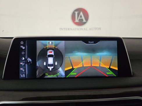 Used 2016 BMW 750i xDrive image 28