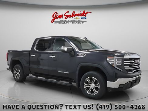 Used 2022 GMC Sierra 1500 SLT w/ SLT Convenience Package image 1