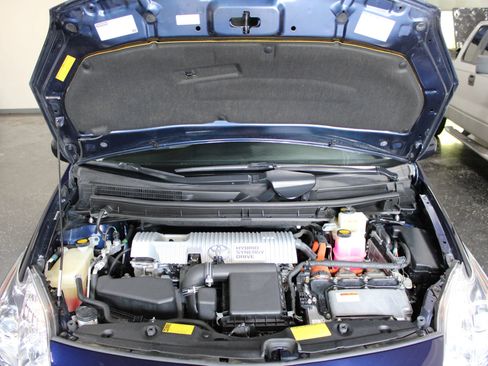 Used 2012 Toyota Prius Four FWD image 31