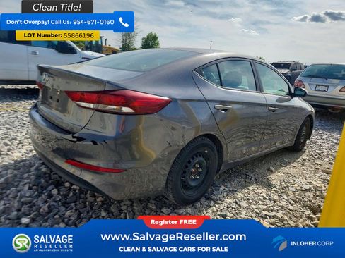 Used 2018 Hyundai Elantra SE FWD image 4