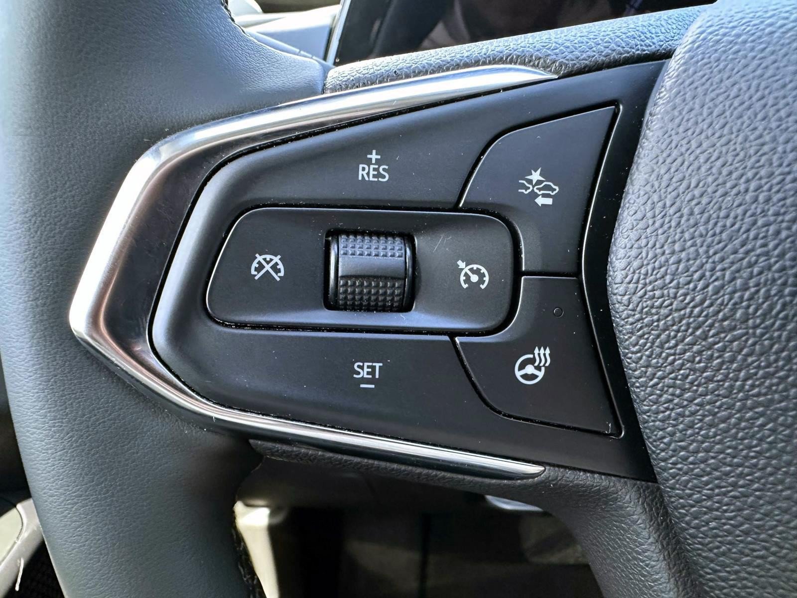 Used 2024 Chevrolet Trax ACTIV w/ Driver Confidence Package FWD image 14