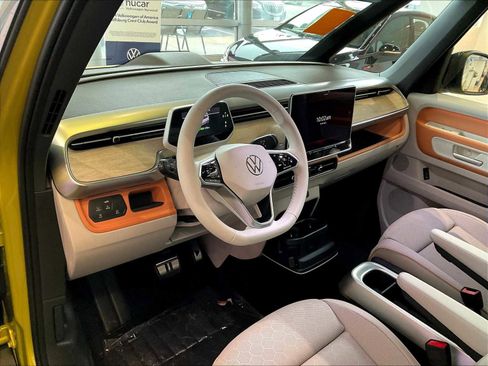 New 2025 Volkswagen ID. Buzz 1st Edition image 9