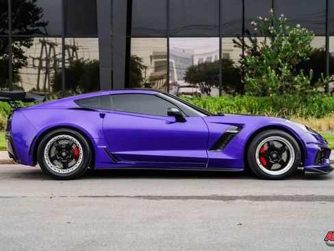 Used 2017 Chevrolet Corvette Z06 image 13