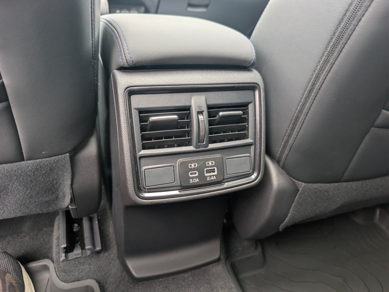 Used 2026 Subaru Forester Limited AWD/4WD image 26