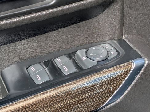 Certified 2020 Chevrolet Silverado 1500 LT w/ All-Star Edition RWD image 19