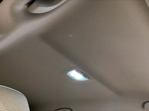 Used 2020 Subaru Outback Premium image 21