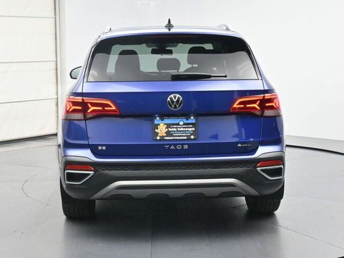 Used 2022 Volkswagen Taos SE w/ Panoramic Sunroof Package AWD/4WD image 22