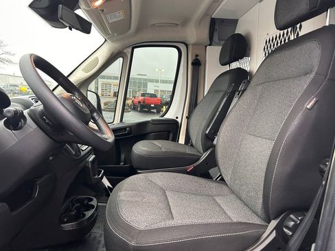 Used 2022 RAM ProMaster 3500 w/ Driver Convenience Group image 19