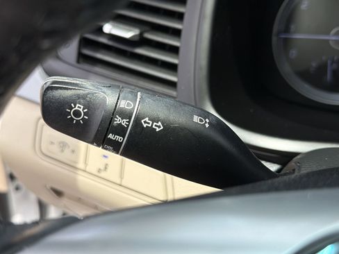 Used 2019 Hyundai Sonata SEL FWD image 16