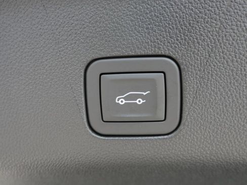 New 2026 Chevrolet Tahoe Premier AWD/4WD image 12