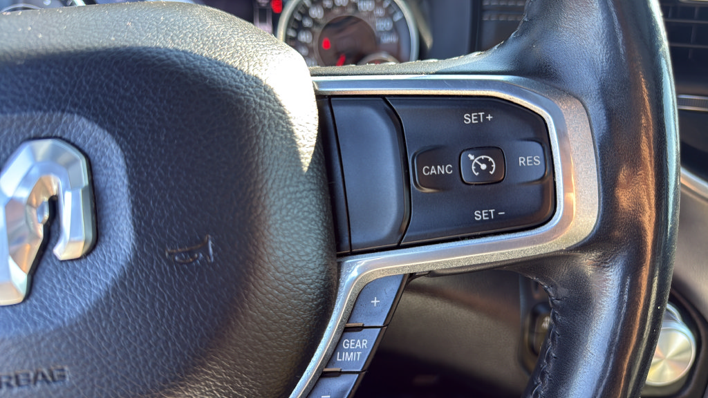 Used 2021 RAM 1500 Laramie AWD/4WD image 24