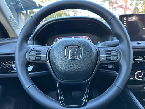New 2025 Honda Accord EX-L image 24