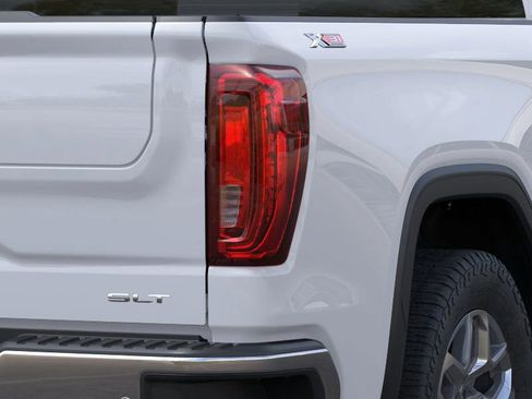 New 2026 GMC Sierra 1500 SLT w/ SLT Premium Plus Package AWD/4WD image 11