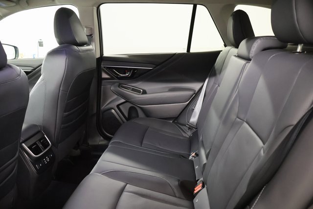Certified 2025 Subaru Outback Limited AWD/4WD image 15