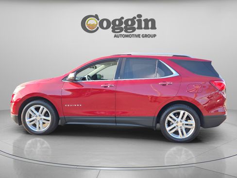 Used 2018 Chevrolet Equinox Premier image 2