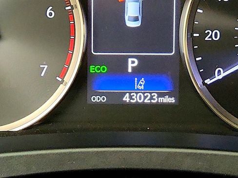 Used 2019 Lexus IS 300 w/ Accessory Package 2 RWD image 17