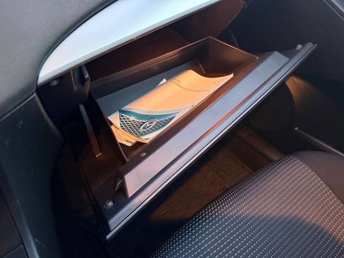 Used 2013 MAZDA MAZDA3 i SV w/ Convenience Pkg image 22