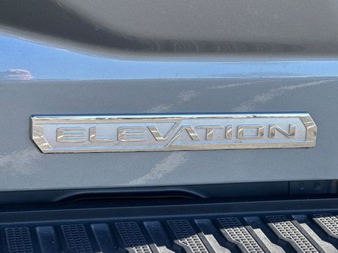 Used 2025 GMC Sierra 1500 Elevation image 48